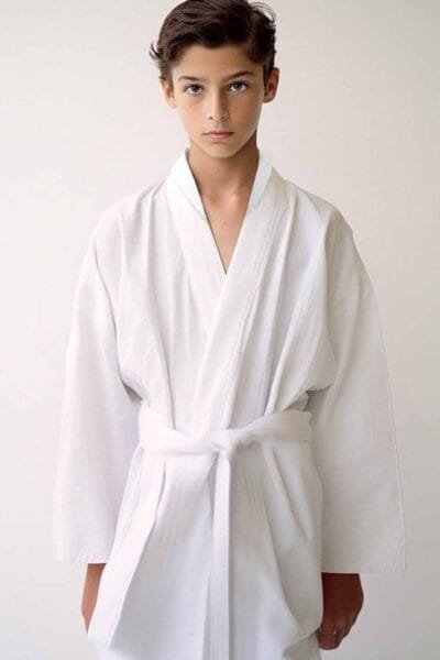 Aquilo_white_front_p